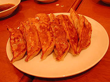 蕃龍麦酒楼の「焼餃子」２人前